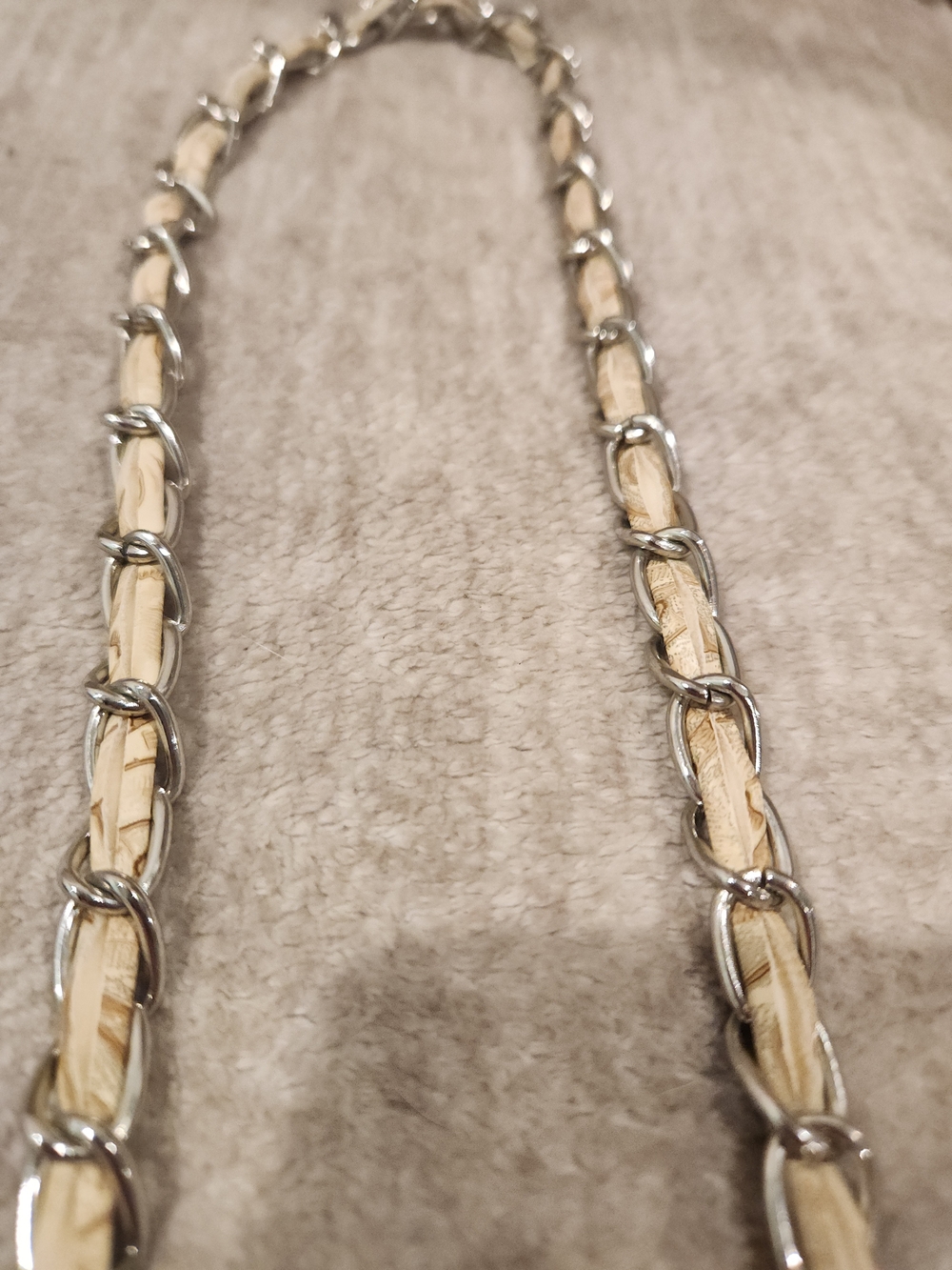 Vintage Cream Leather & Silver Chain Purse Strap Replacement Strap 22" Drop - Picture 1 of 3